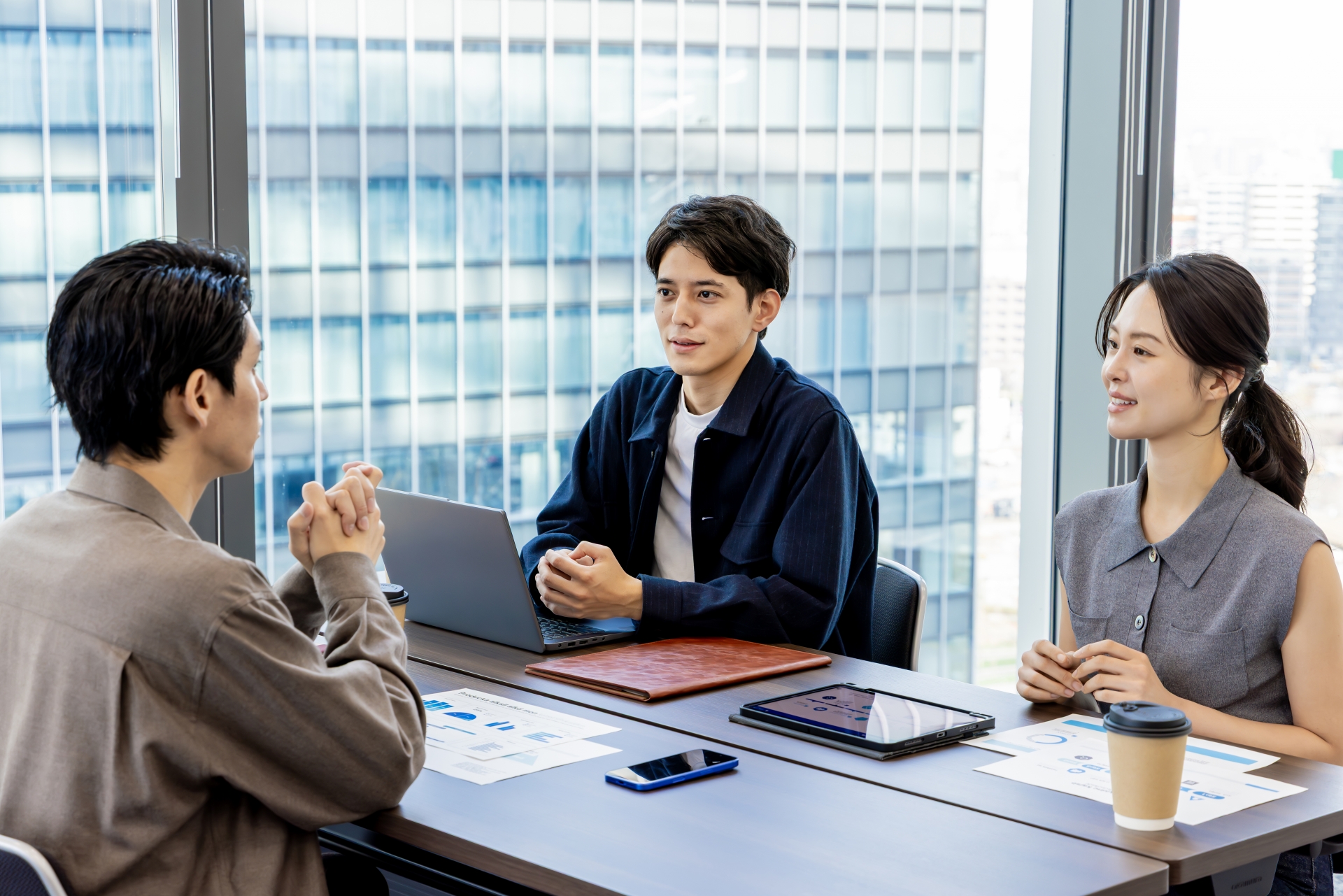 企業担当者との伴走支援の打ち合わせ